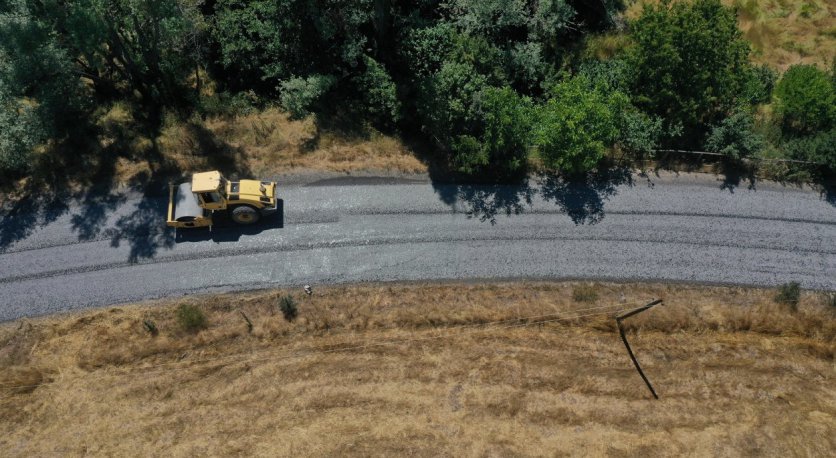 MESUDİYEDE 12 KMLİK GRUP YOLU ASFALTLANIYOR